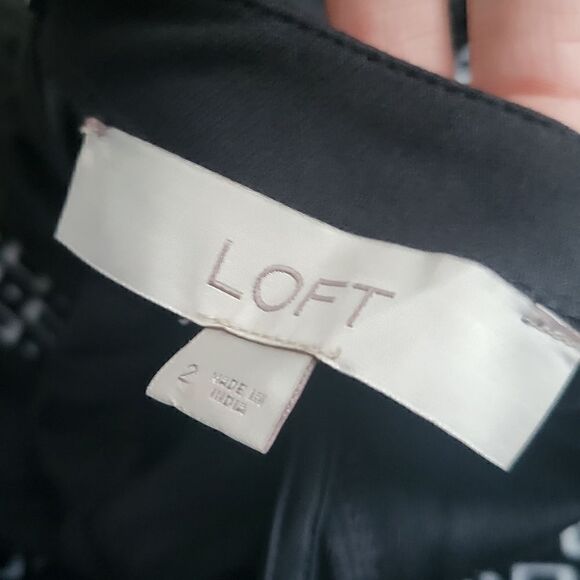 Loft Women's Black Little Mini Dress Size 2 ruffle sleeves fit & flare like new - Picture 5 of 9